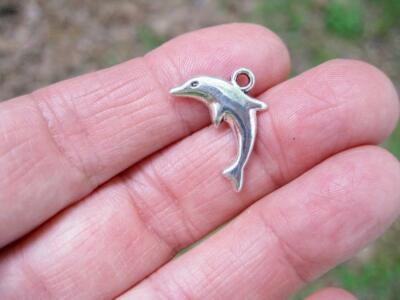 925 Sterling silver 18'' necklace DOLPHIN OCEAN  dainty pendant female FREE  BOX 