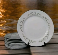 8 Sheffield Fine China Elegance #502 M 10” Dinner Plates EUC