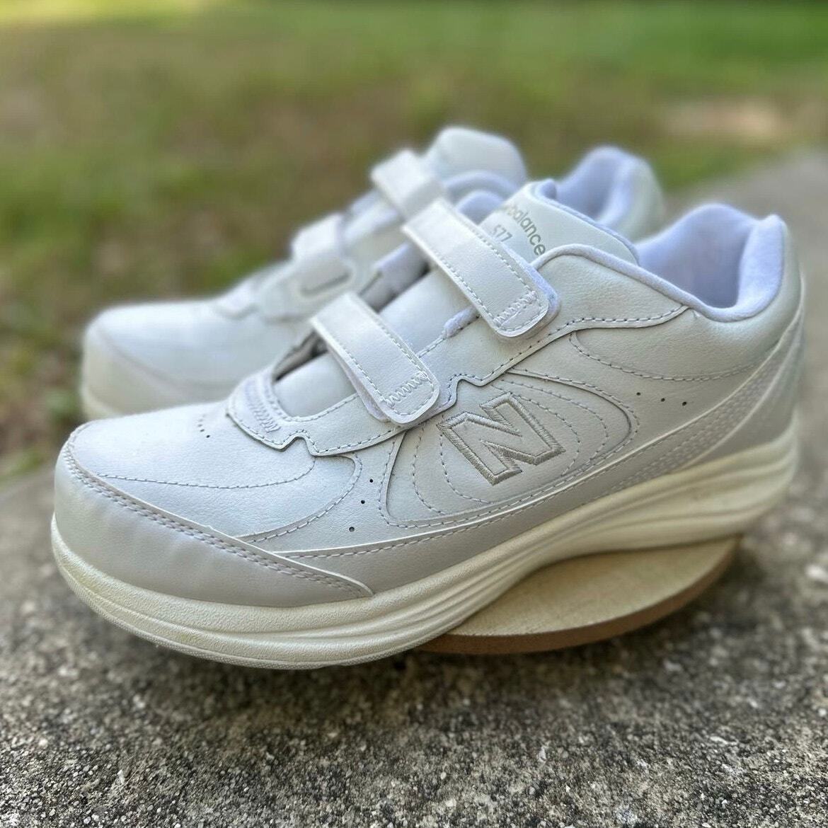New Balance Made in USA Men display picture 1