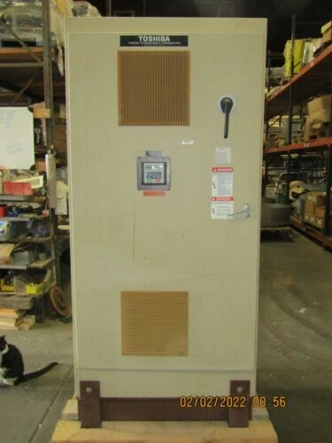 Cajas eléctricas Toshiba, paneles y tableros