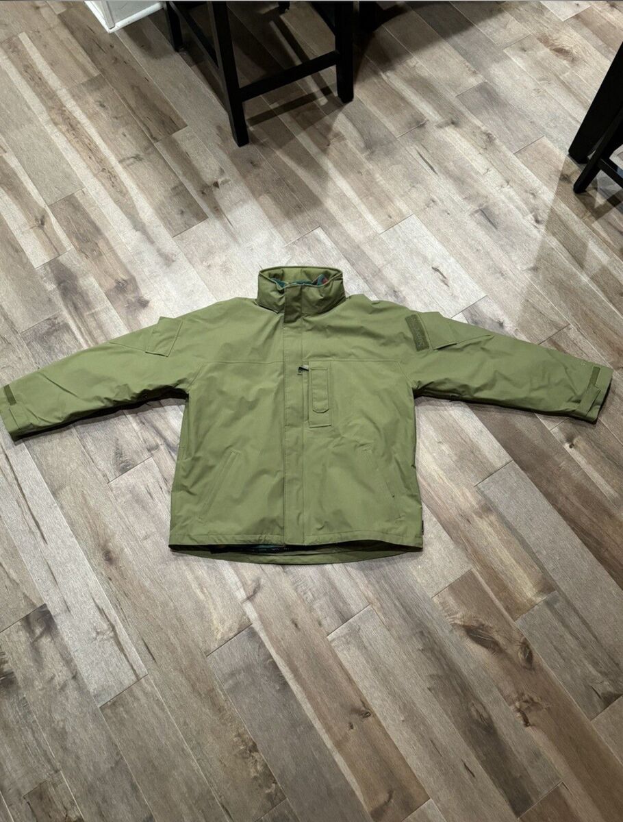 XL- Supreme 2-In-1 Gore Tex Polartec Liner Jacket-Gore Tex XL- Supreme 2-In-1 Gore Tex Polartec Liner Jacket-Gore Tex