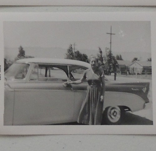 1956 Ford Lot of 4 Photos w/ One Car Owner Throughout Couple of Years 59' & 60' - Picture 5 of 7