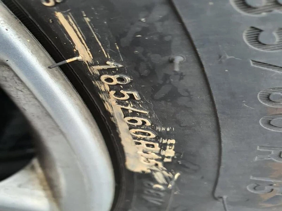 VOLKSWAGEN POLO AIR CLEANER/BOX 6Y0129607D - image 3 of 4