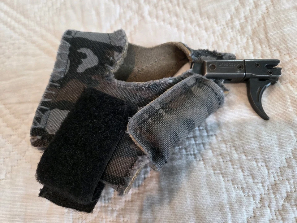 WINN ARCHERY Grip C-10 FREE FLIGHT Left Hand release. Medium - Image 4 of 4