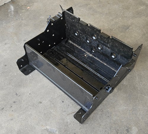 2014 INTERNATIONAL DuraStar 4300 Battery Box Used - OEM -