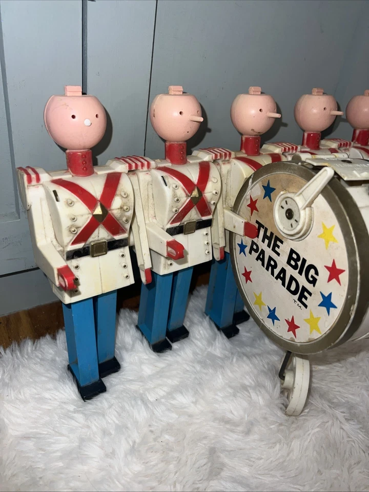 Antique Marx Toys Marching Toy Soldiers The Big Parade - image 2 of 4