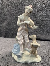 Charming lladro Stage Partners Clown Playing Violin with Dog begging 8"