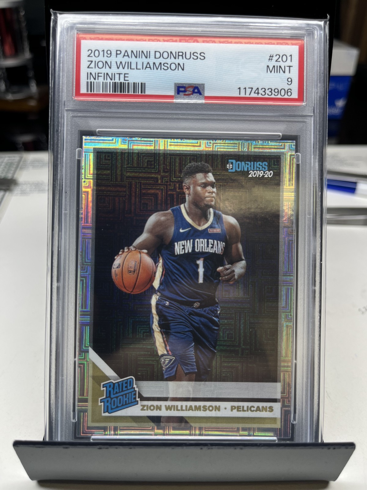 2019-20 Panini Donruss - Rated Rookie Zion Williamson #201 Infinite (RC)