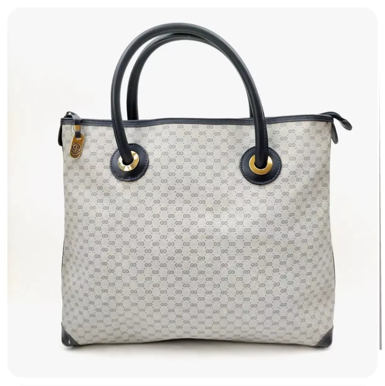 Sac fourre tout authentique vintage Gucci Micro GG Supreme excellent état