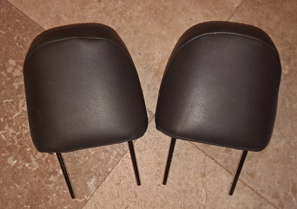  c 2008 2009 2010 Scion XB Front Seat Leather Head Rest Black Set of 2 Foto 2 de 4