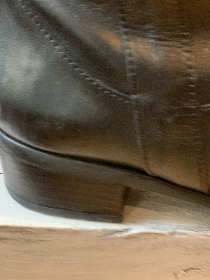 Botas altas de cuero estilo arquero Nurture talla negra.           Talla 9 1/2 Mediana Foto 4 de 4