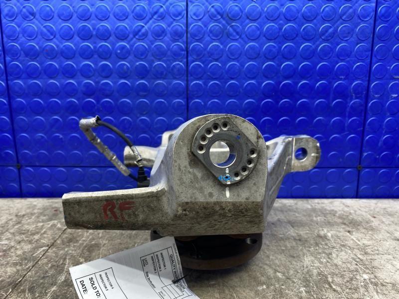 2016-2021 MCLAREN 570S OEM FRONT RIGHT WHEEL SPINDLE BEARING HUB 13B1203CP