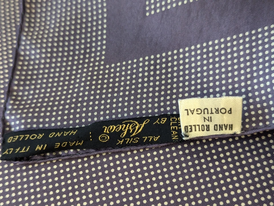 Vintage Ashaer Men's Handkerchief, 100% Silk Hand Made/ Rolled, Portugal, Italy - Image 2 of 4