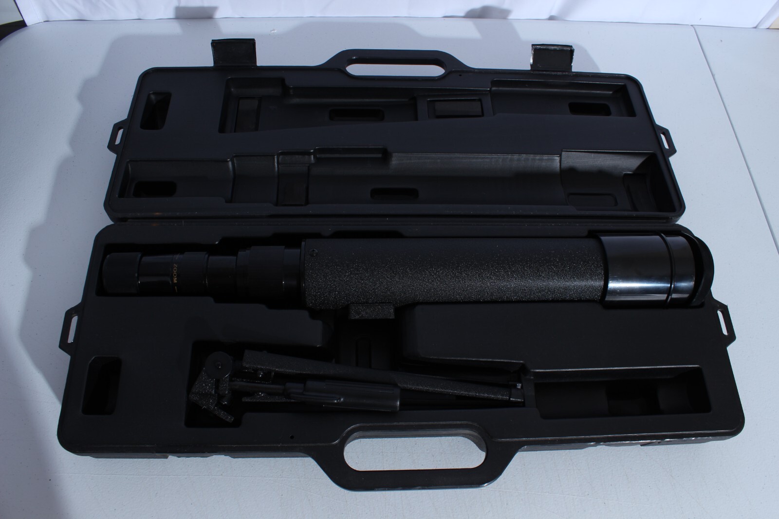 Bushnell Spotting Scope 2060x60 Coated Optics Black Tripod And Case eBay