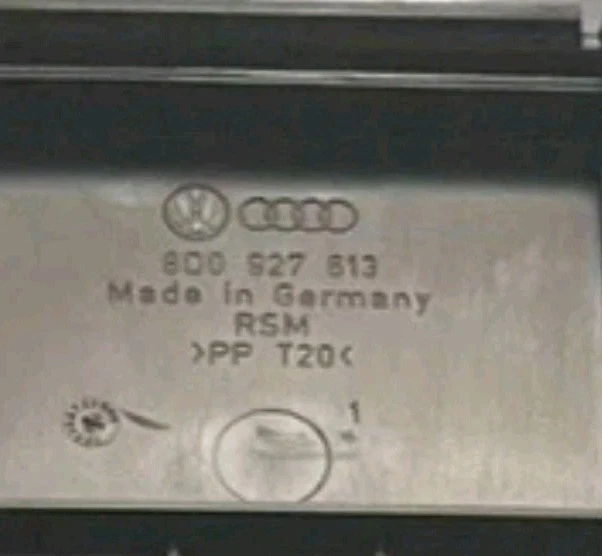 1996 - 2005 年大众帕萨特变速箱便利控制模块外壳。 800 927 613 — 第 3/4 张图片