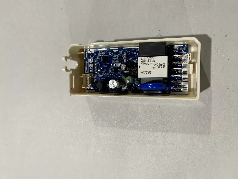 Whirlpool Refrigerator Control Board W11124741 AZ167164 | BK2570