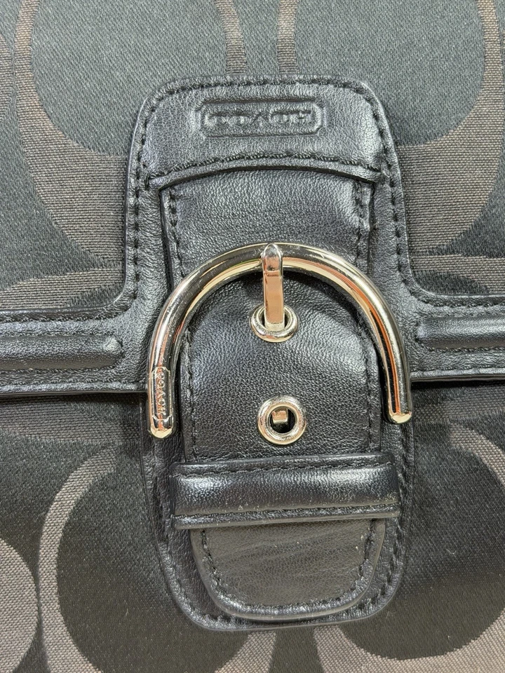 Cartera de hombro COACH F24742 Campbell Hobo negra con logotipo de firma Foto 4 de 4