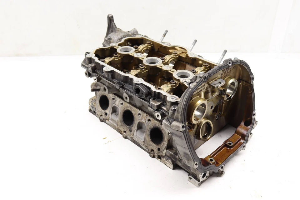 2012-2014 AUDI A6 QUATTRO 3.0L - CABEÇA DE CILINDRO DE MOTOR ESQUERDA 3.0T 06E103065N - Imagem 2 de 4