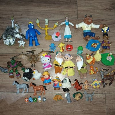 Spielzeug Restposten Konvolut - Disney, Mega Bloks, Rainbow Friends, Pokemon, Fisher...