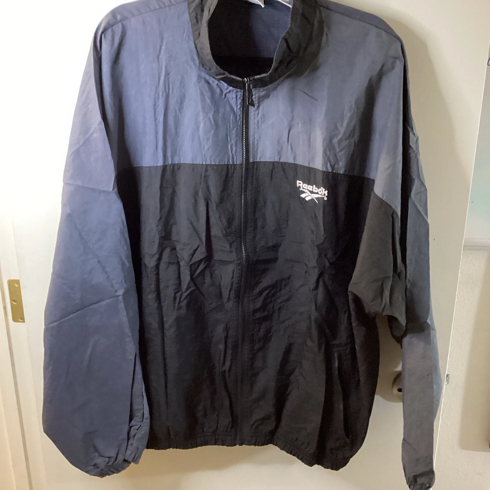 Reebok Jacket Mens XL Grey & Black Pockets Full-Zip Rain Coat Windbreaker VTG