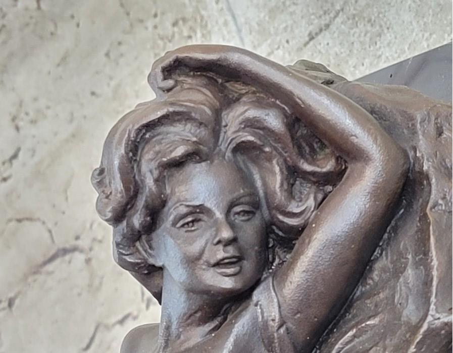 Signed Mavchi Vintage Nude Female Bronze Figurine Art Deco Sculpture