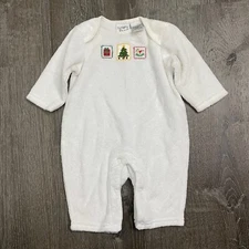 Nursery Rhyme Boys One-Piece Romper White Christmas Holiday Size 0-3 months
