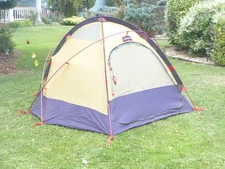 Marmot Citadel 2 4-Season 2-Person Mountaineering Camping Tent Yellow & Purple