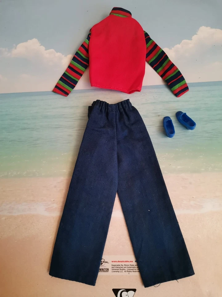 Lot de tenues Barbie années 70/80 de la marque Mattel - Photo 2/4