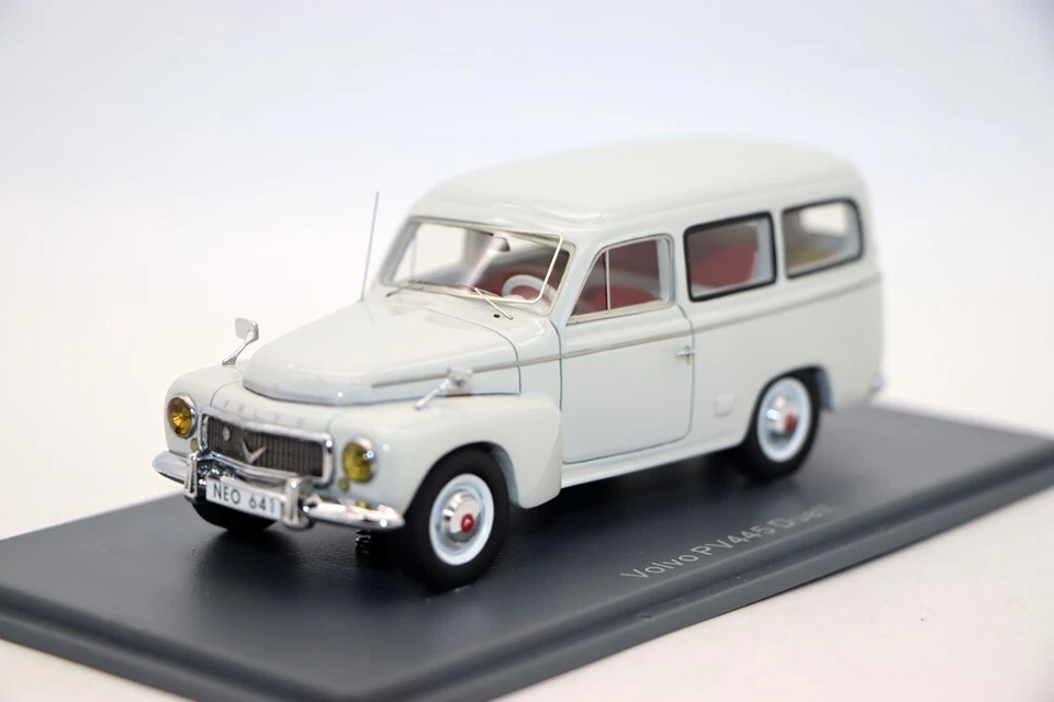 NEO Scale Models 1/43 Scale Volvo PV445 Duett Van Special Limited Edition - Image 3 of 4