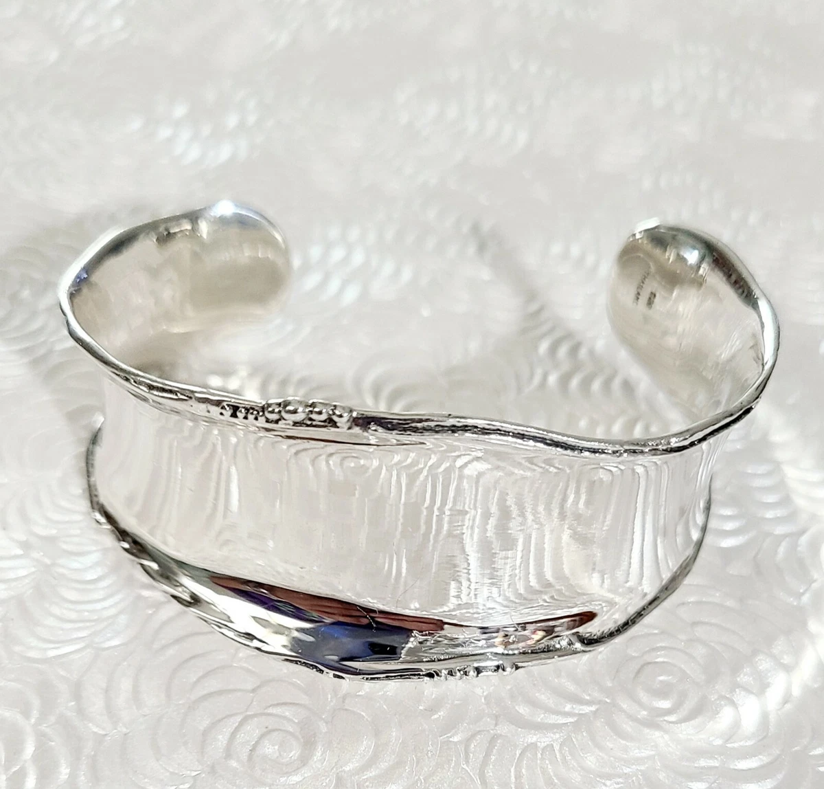 Silpada Sterling Silver 925 Wide Cuff Rolled Edge Beaded Curved