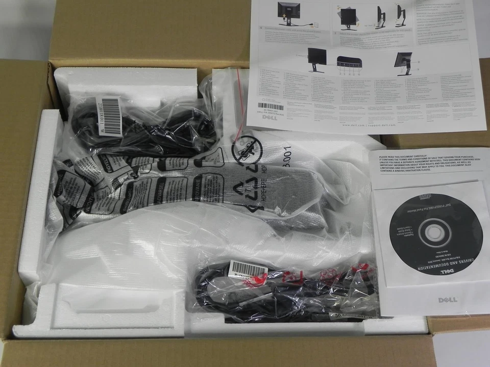 Dell P170S LCD Monitor - Fullscreen - NEW IN OPEN BOX - Image 2 of 2