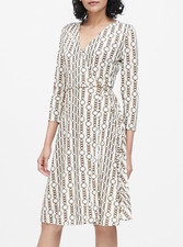  BANANA REPUBLIC PRINTED 3/4 SLEEVE WRINKLE RESISTANT WRAP DRESS PETITES Sz MP