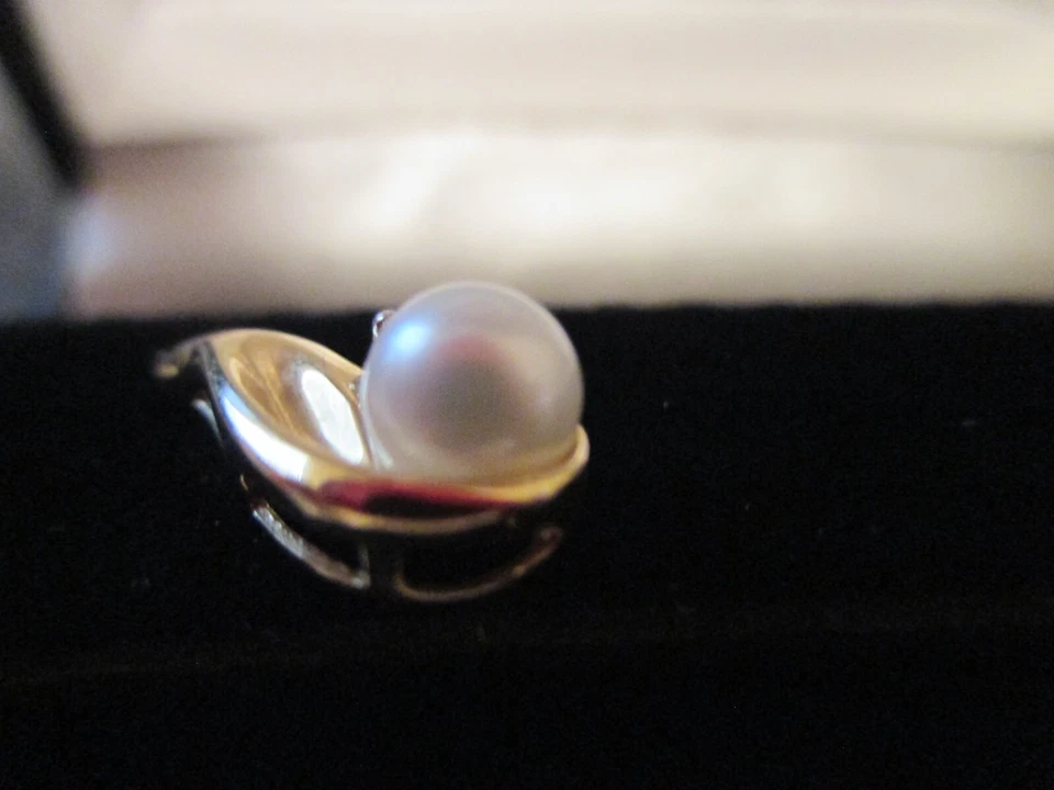 10K YELLOW GOLD PEARL DIAMOND STUD EARRINGS by LGL VIP   2.42g - Image 2 of 4