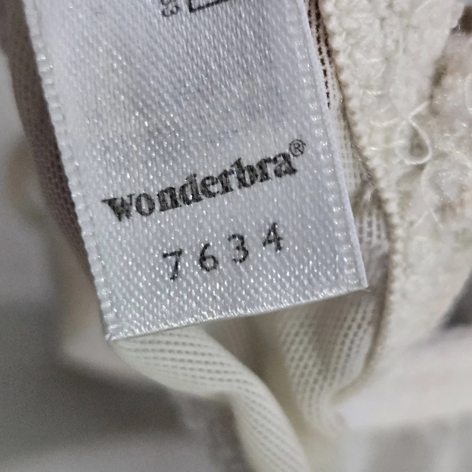 Wonderbra Women Bra 36D White Floral Balconette Underwired READ - Image 3 of 4