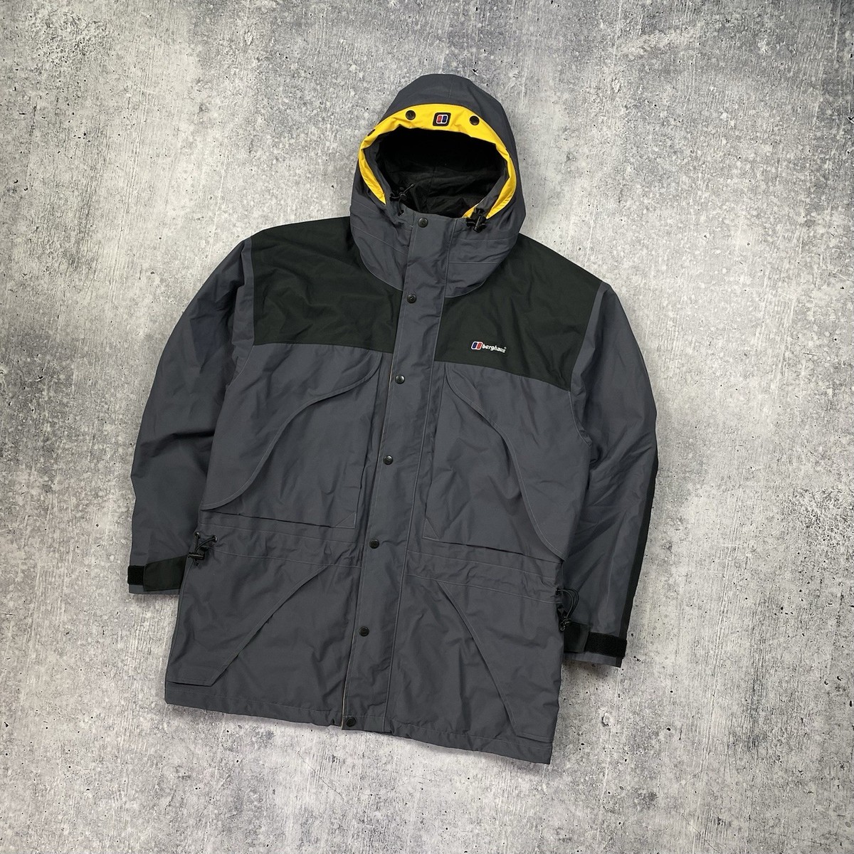 Vintage Berghaus Mera Peak GORE-TEX Jacket Men's Size L Grey/Black