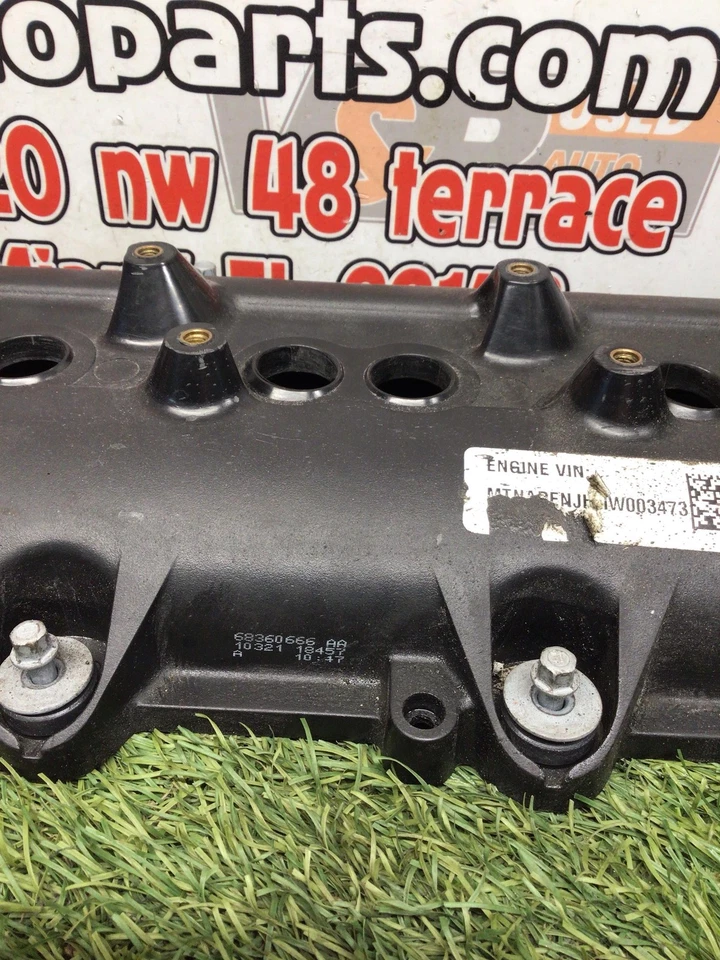 ✅ Cubierta de válvula Chrysler 300 2015 PN:53022086AD OEM Foto 3 de 4