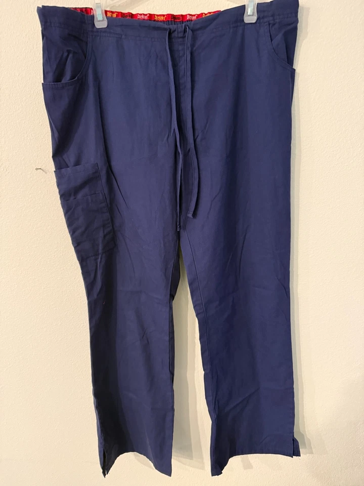 PANTALONES UNIFORME DICKIES NUEVOS SIN ETIQUETAS MEDIANOS (P) Foto 2 de 4