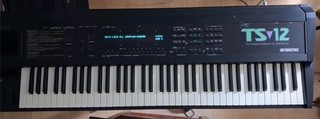 ENSONIC TS 12 Digitaler Synthi der 1. Generation 90iger JAHRE