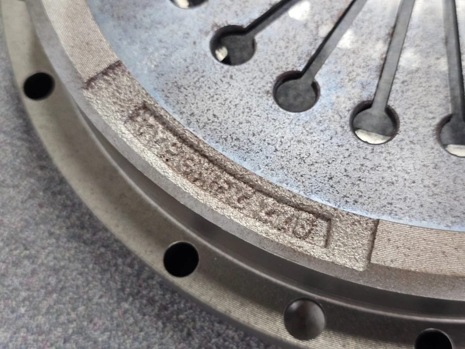 BONITO USADO ORIGINAL PORSCHE 911 915 EMBRAGUE PLACA DE PRESIÓN TIPO GMFZ225 11/94 #10 Foto 3 de 4