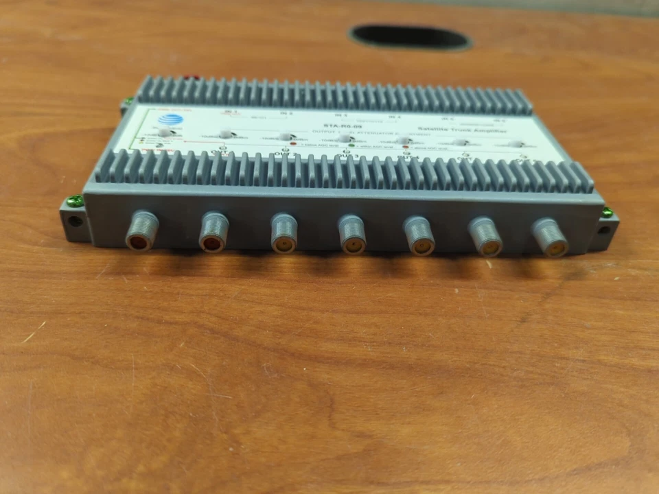 STA-R0-09 Satellite Trunk Amplifier - Image 3 of 4