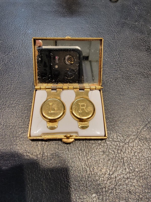 Vintage Gold tone Compact Contact Case Holder Eye care Art deco