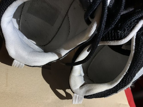 Nike Roshe Run Trainers Shoes Black White Size UK4.5 kids youth girls 599728-021 - Picture 9 of 9