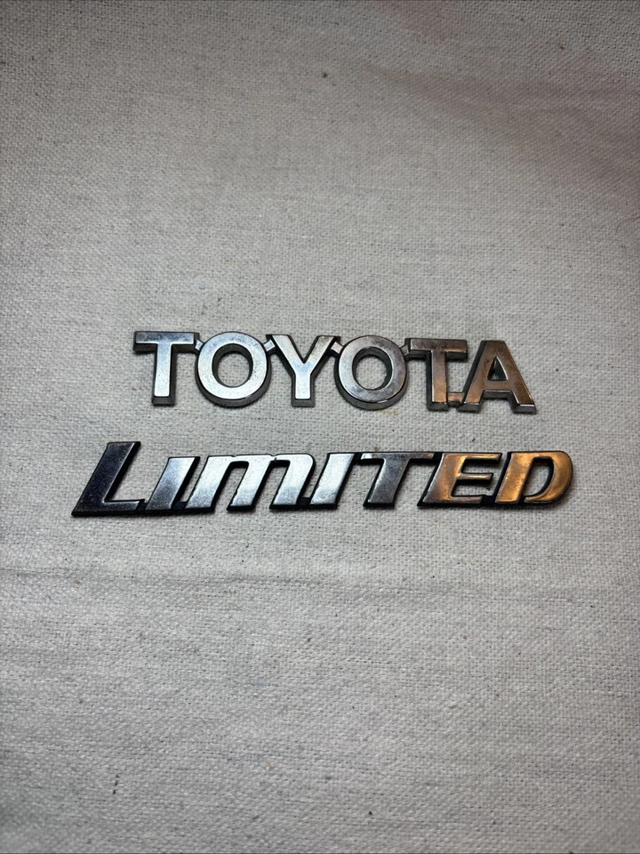 1996 - 2002 TOYOTA 4RUNNER EMBLEMA LIMITADO EMBLEMA FABRICANTE DE EQUIPAMENTO ORIGINAL cromado - Imagem 2 de 4