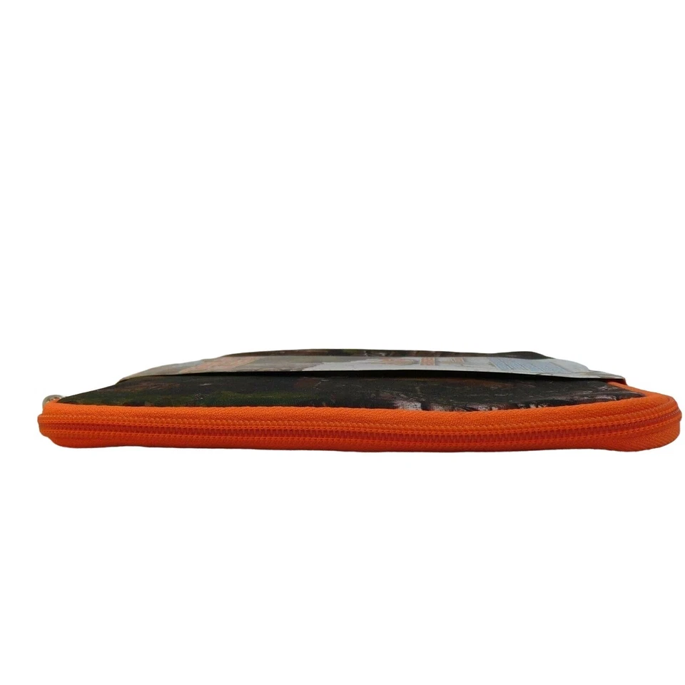 Realtree Xtra Colors 10” Tablet iPad Sleeve Cover - Camouflage - Image 4 of 4