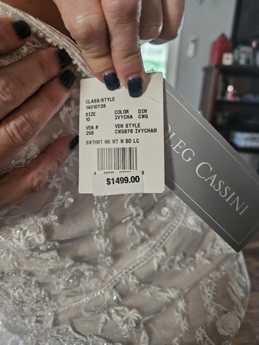 Vestido de Boda Sirena Oleg Cassini Talla 10 Cuentas Pergamino y Encaje ESTILO CWG878 NUEVO CON ETIQUETAS - Imagen 4 de 4