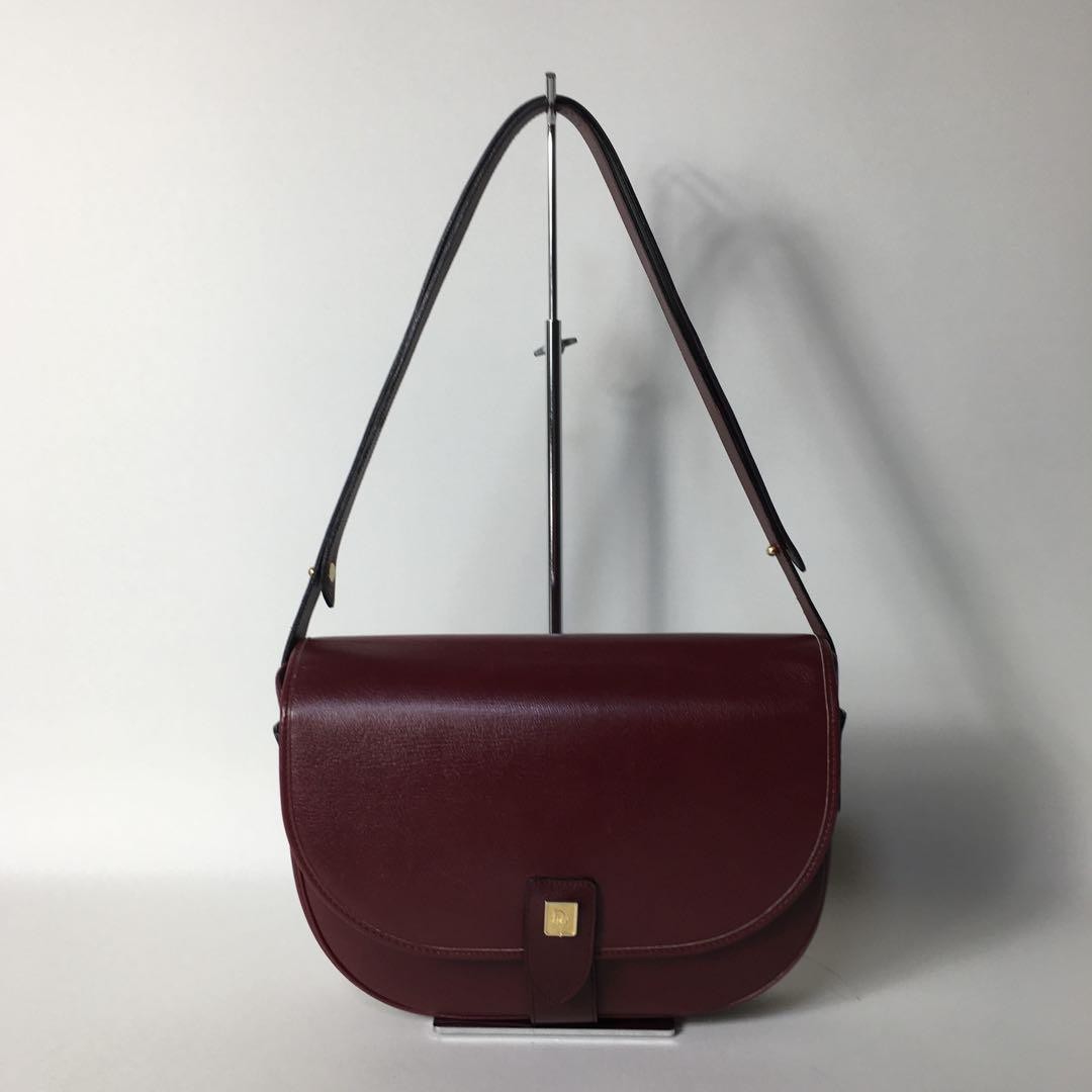 Dior Leather Shoulder Bag in Bordeaux Authentic Model F07141330