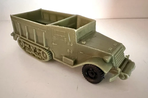 MARX BATTLEGROUND - OLIVE DRAB HALF TRACK-VERY GOOD VINTAGE ITEM-TAKE A LOOK!!