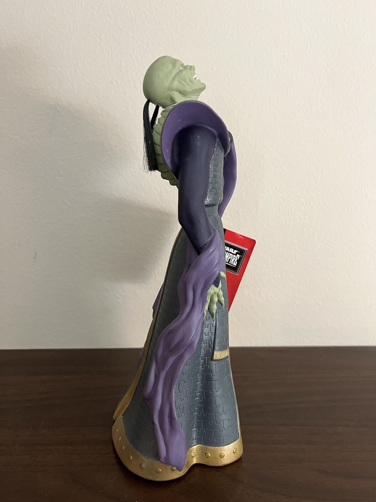 Picture 4 of 12