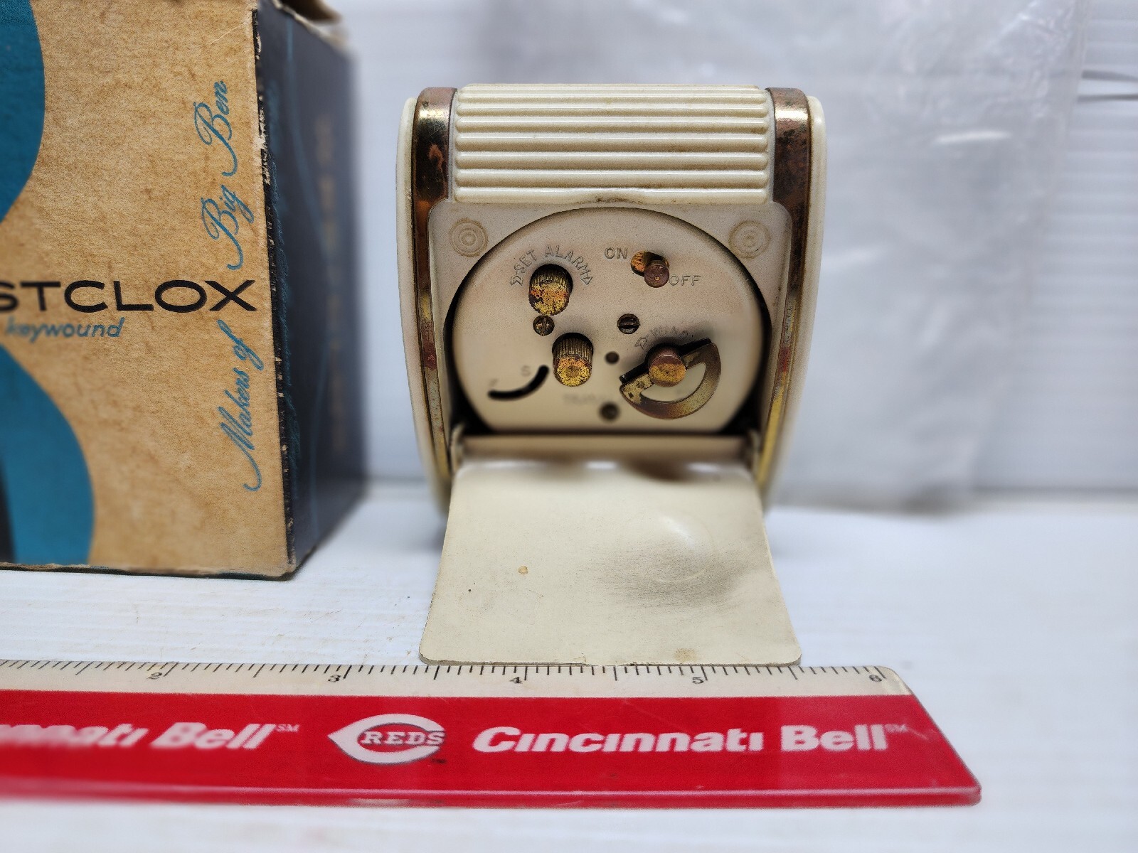 Vintage Westclox Travalarm Key Wound Clock New In Box Runs Keep Time Alarm Works
