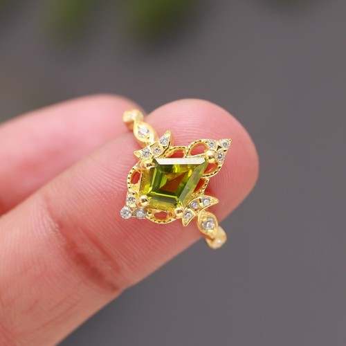 Natural peridot Kite Shape Ring Solid Silver Gold Plated Jewelry For Lovers - Picture 2 of 16